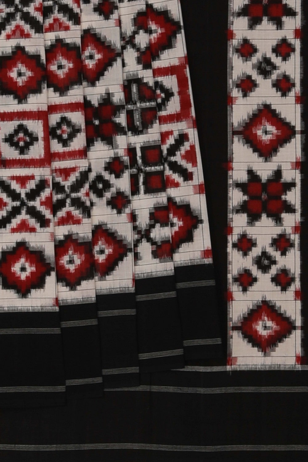 Image of Pochampally Ikat Saree